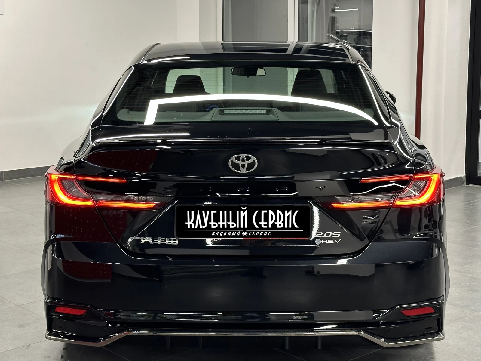 Toyota Camry, 2025г, передний привод, вариатор