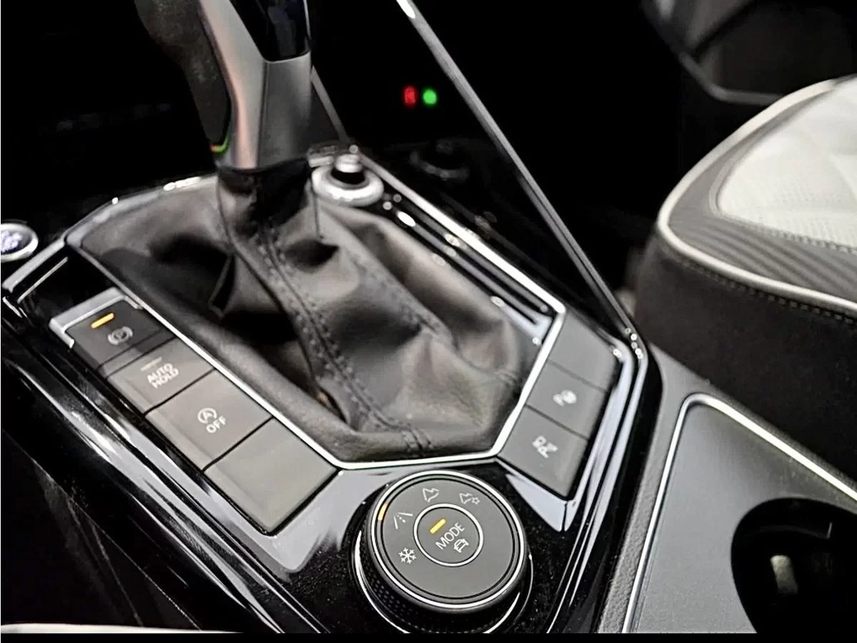 Volkswagen Tayron, 2024г, полный привод, робот