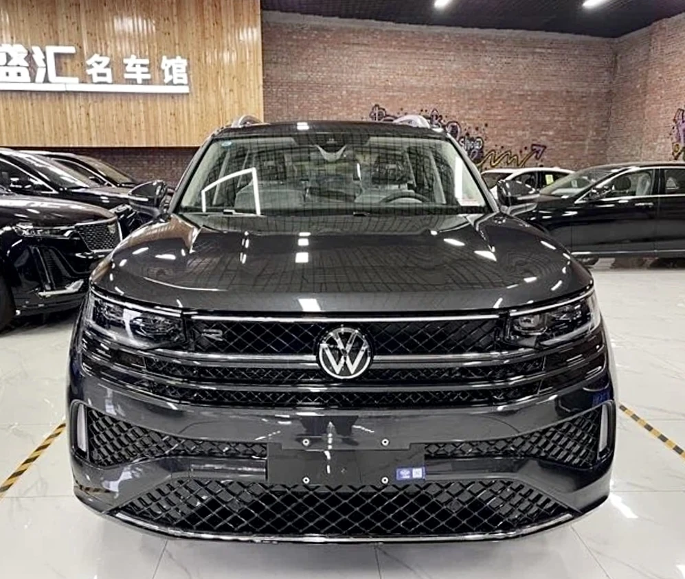 Volkswagen Tavendor, 2024г, полный привод, робот