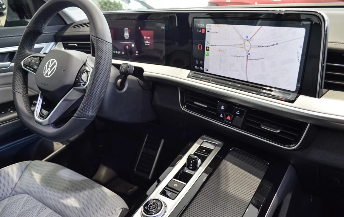 Volkswagen Tavendor, 2024г, полный привод, робот