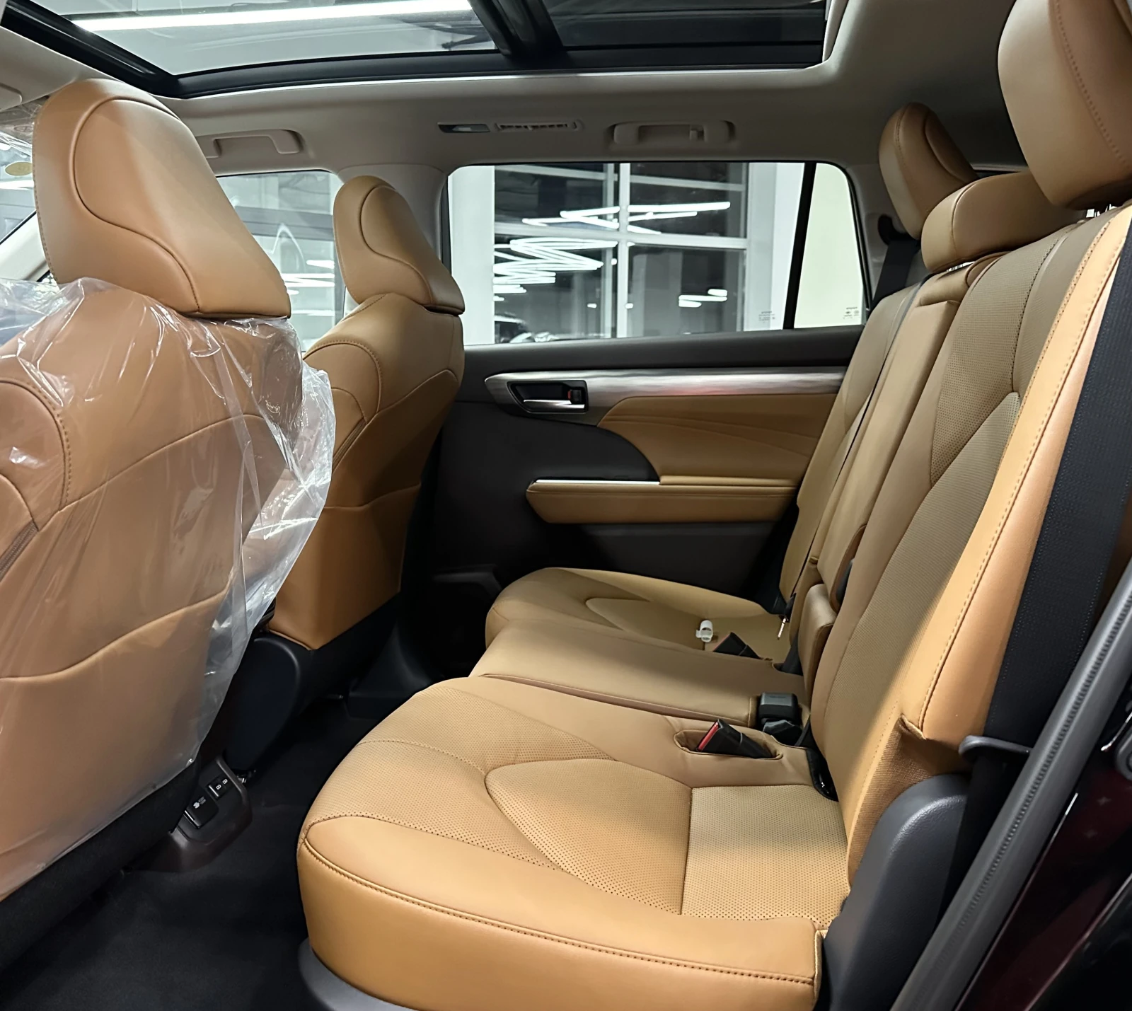 Toyota Highlander, 2024г, полный привод, автомат