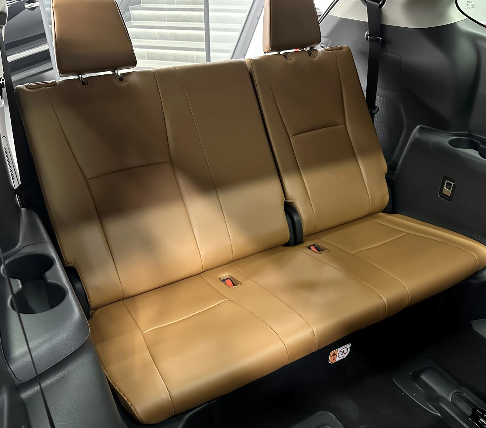 Toyota Highlander, 2024г, полный привод, автомат