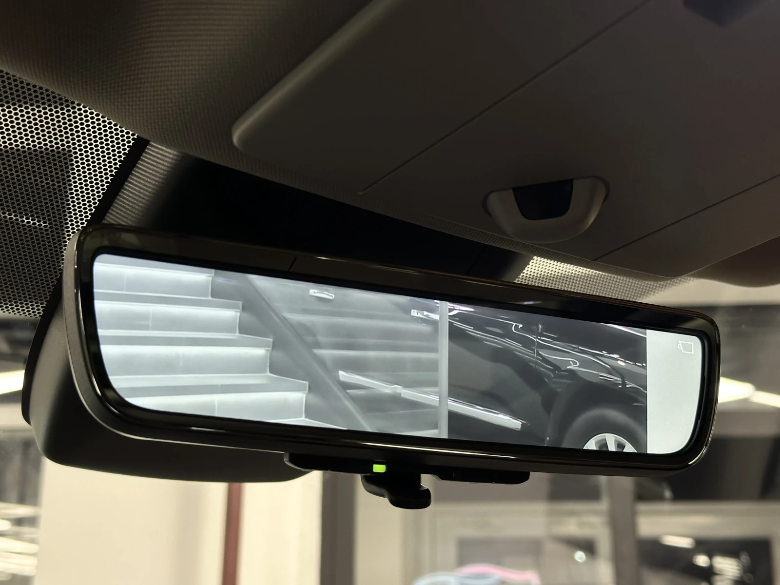 Toyota Highlander, 2024г, полный привод, автомат