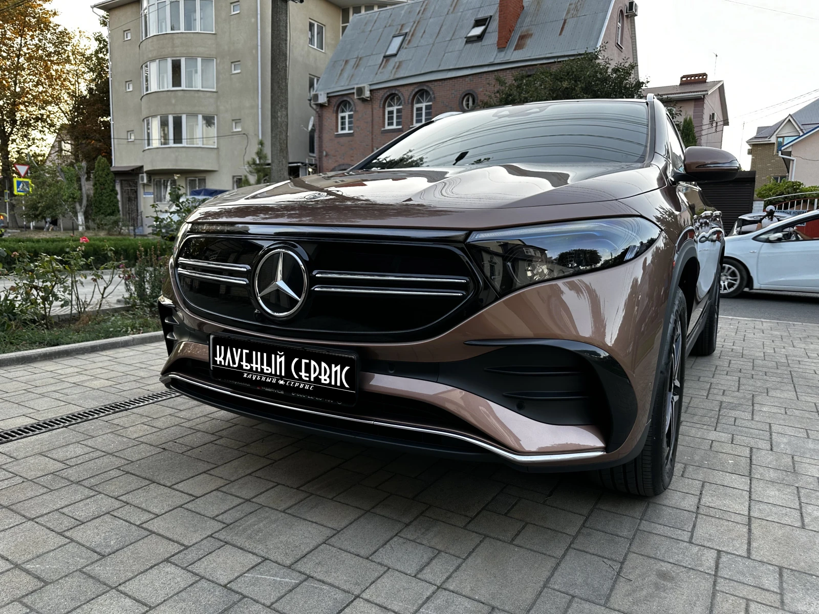 Mercedes-Benz EQA, 2022г., полный привод, автомат