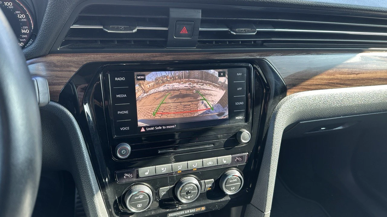 Volkswagen Passat, 2020г, передний привод, робот