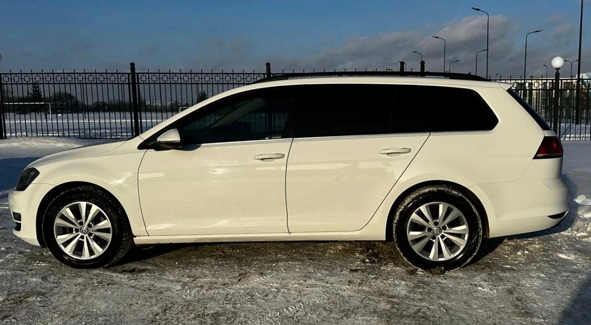 Volkswagen Golf, 2013г, передний привод, робот