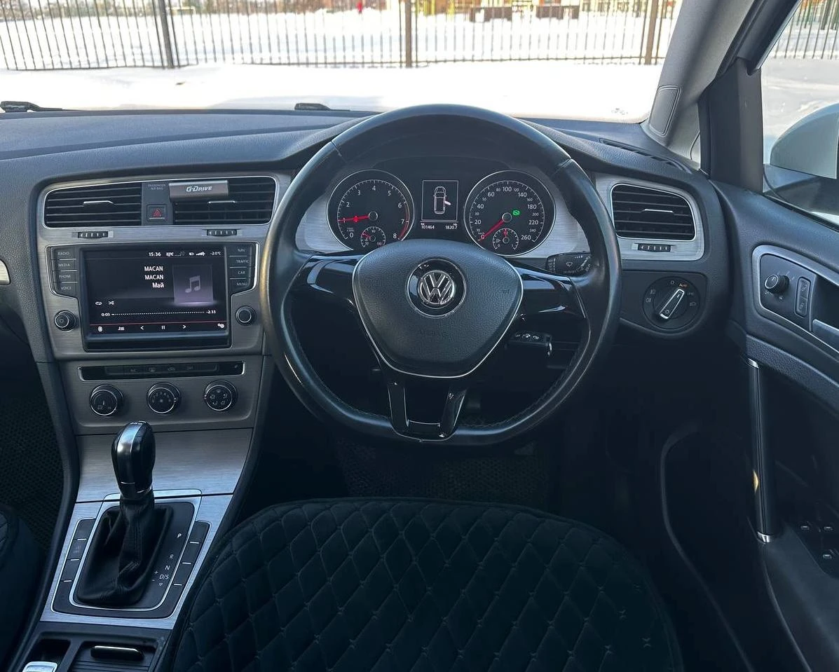 Volkswagen Golf, 2013г, передний привод, робот