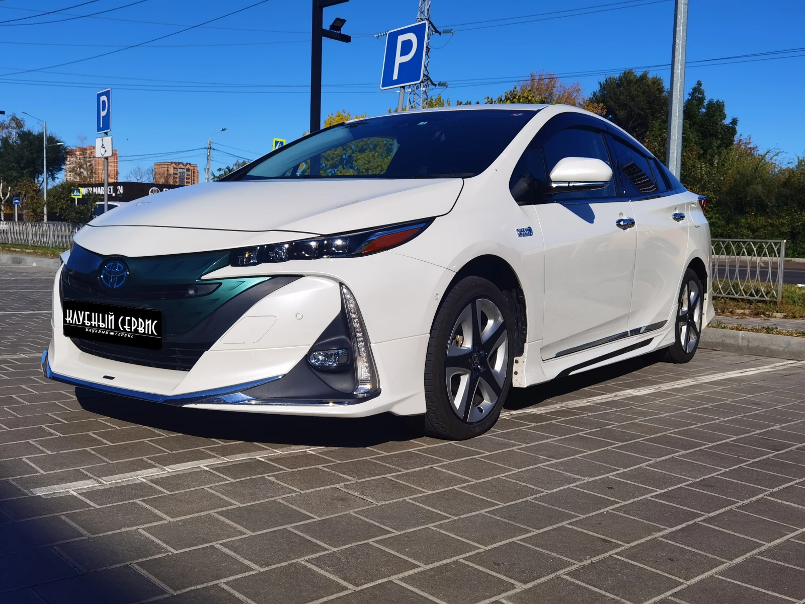 Toyota Prius, 2019г, передний привод, автомат