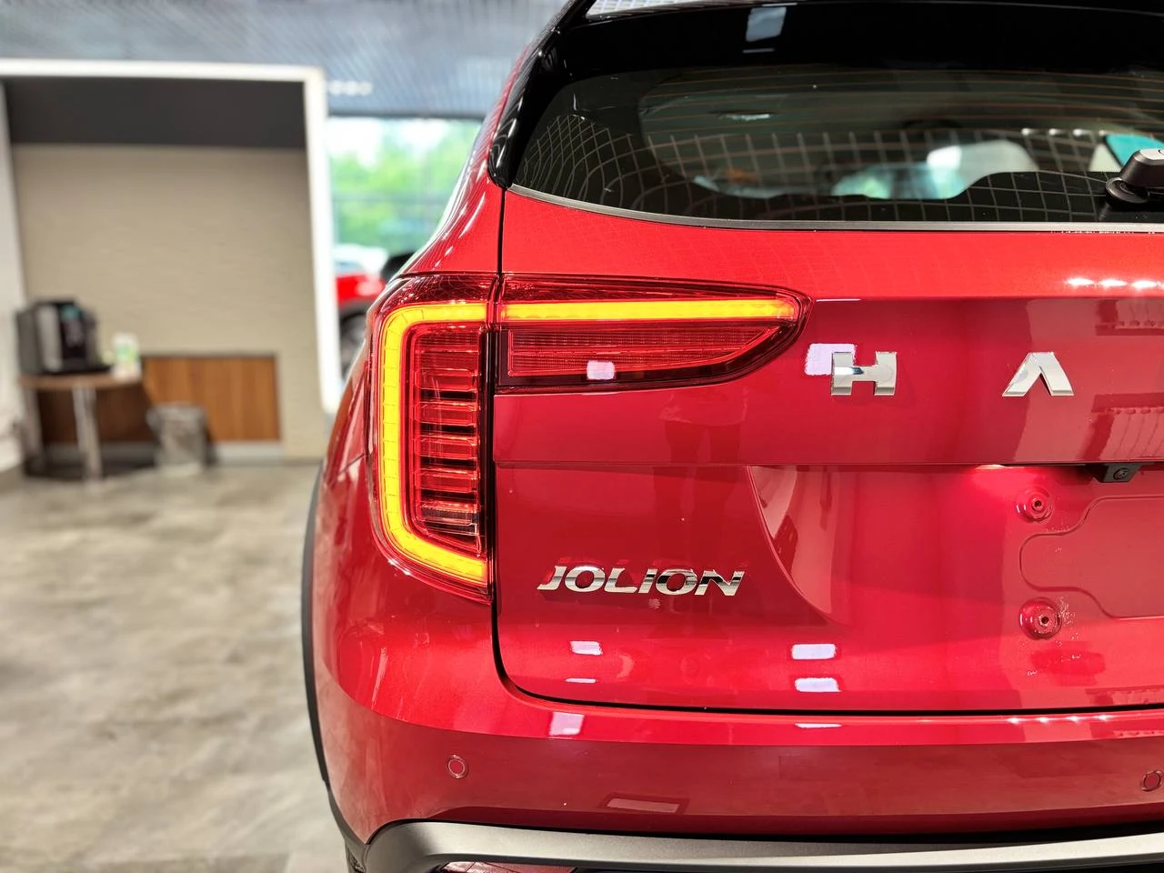 Haval Jolion, 2024г, полный привод, робот