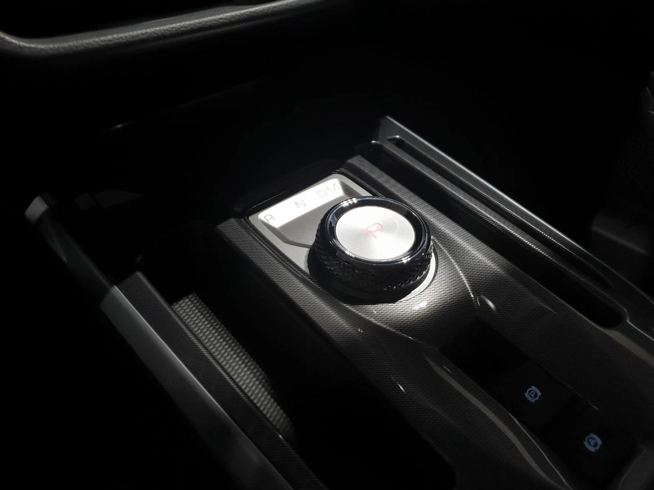 Haval Jolion, 2024г, передний привод, робот