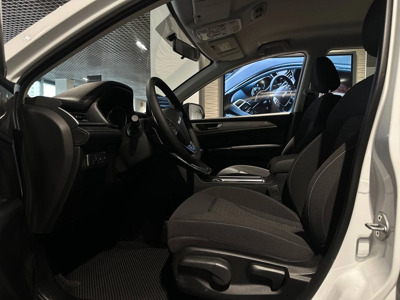 Haval M6, 2024г, передний привод, робот