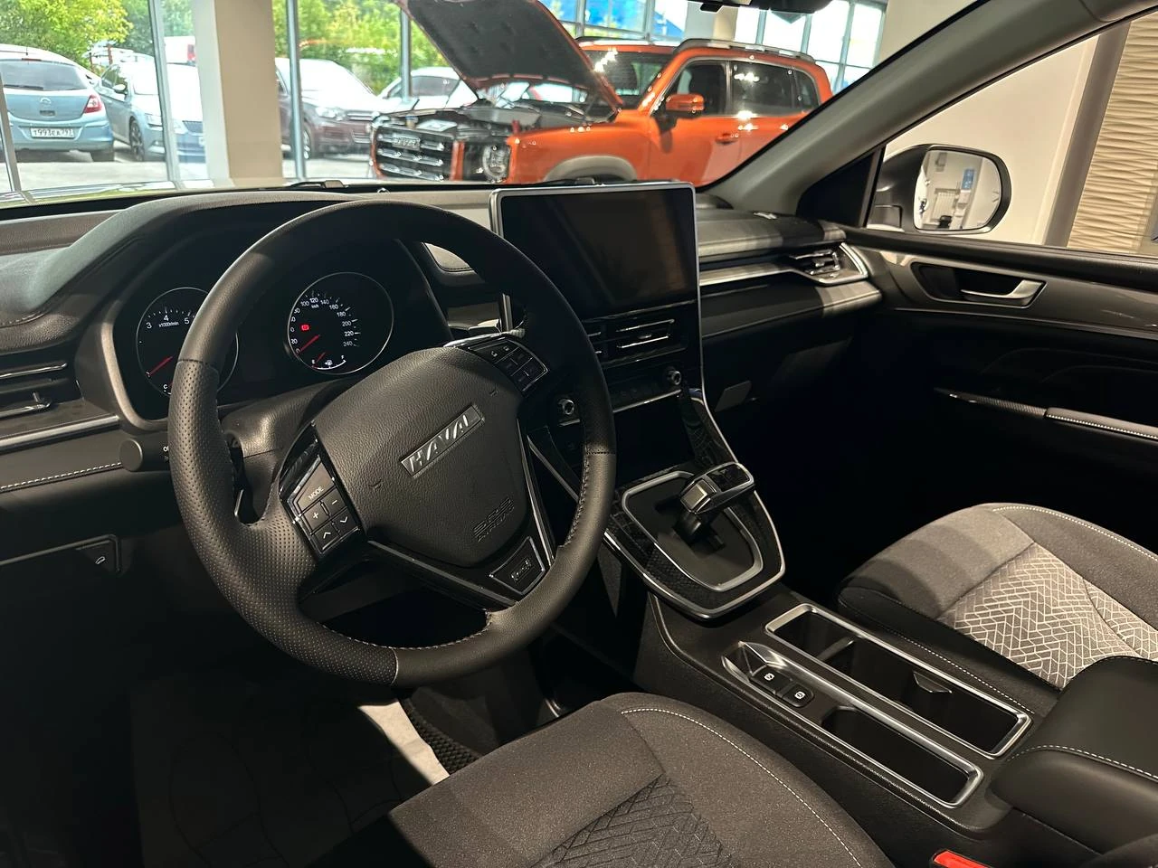 Haval M6, 2024г, передний привод, робот