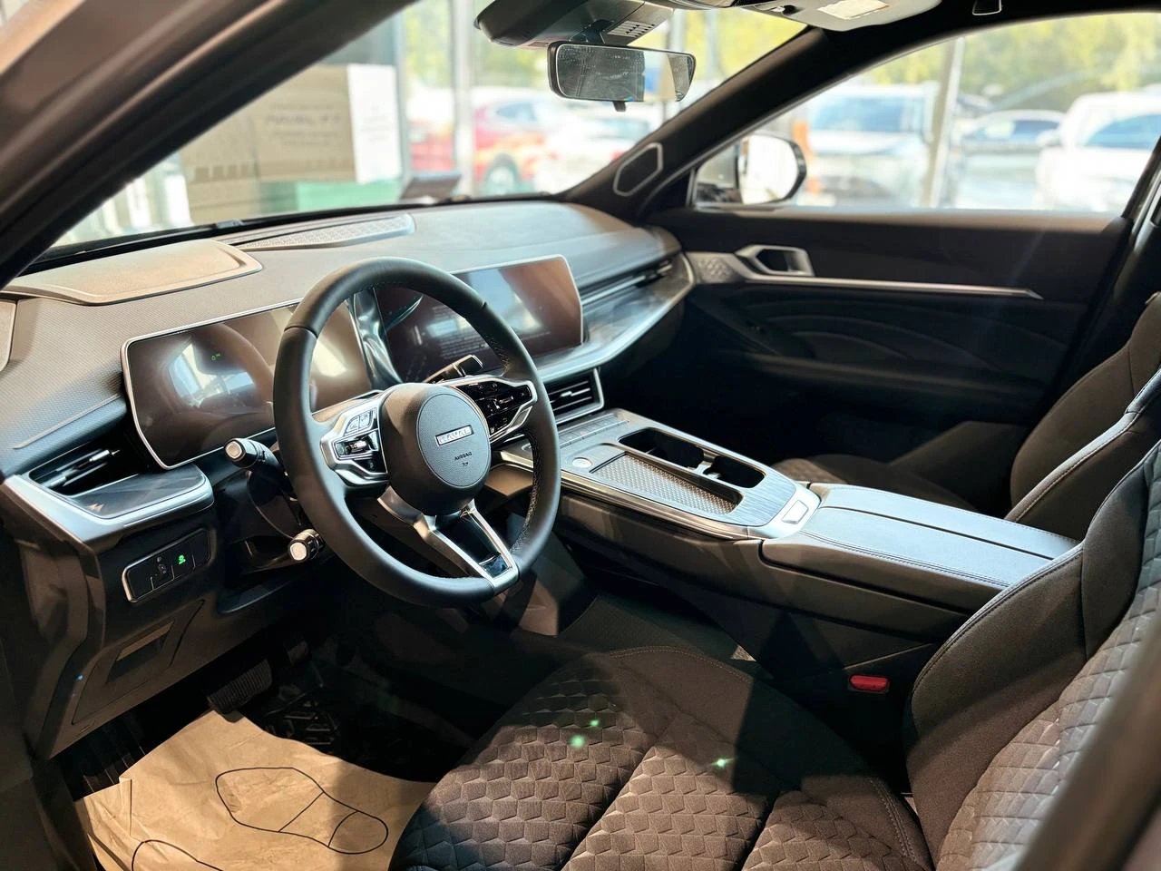 Haval F7, 2024г, передний привод, робот