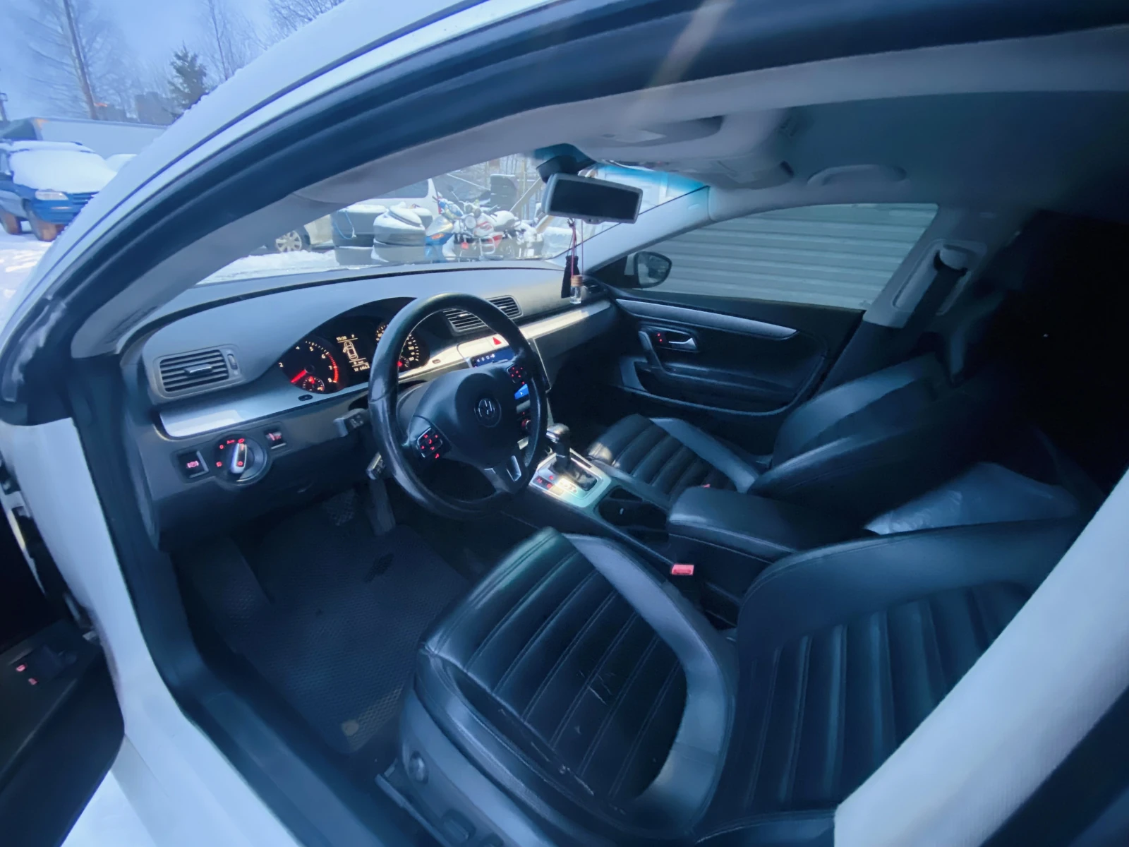 Volkswagen Passat CC, 2009г, передний привод, автомат