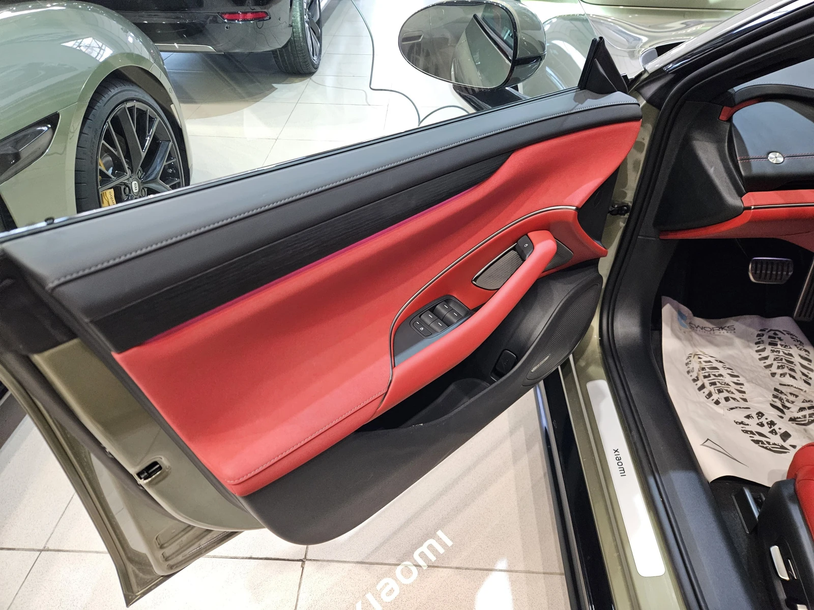 Xiaomi SU7, 2024г, полный привод, автомат