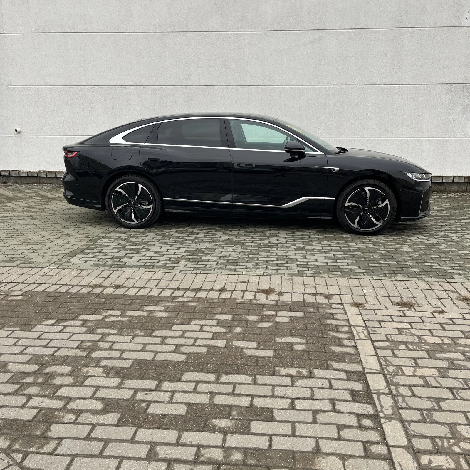 Voyah Passion, 2023г, полный привод, автомат