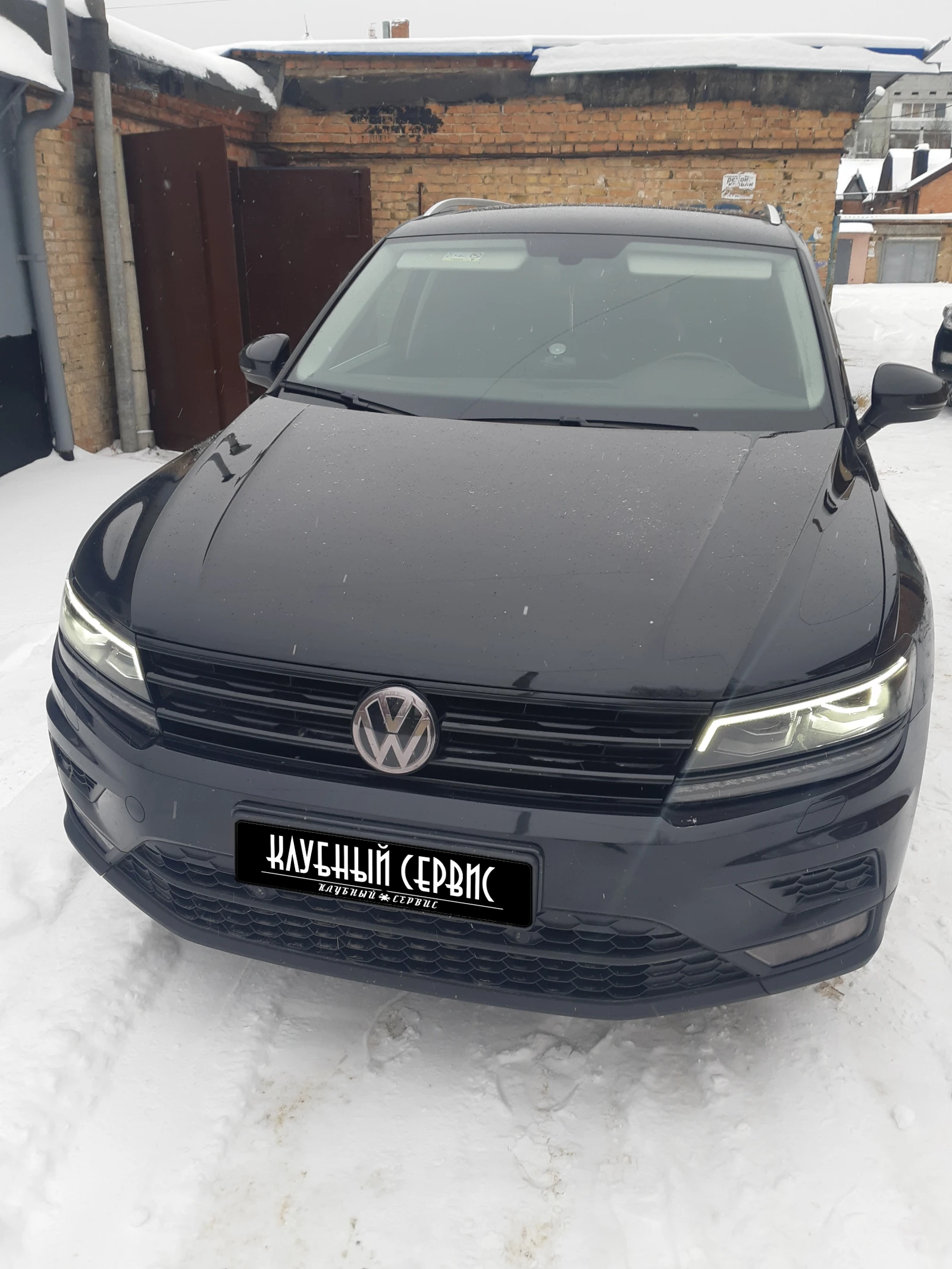 Volkswagen Tiguan, 2017г, полный привод, робот