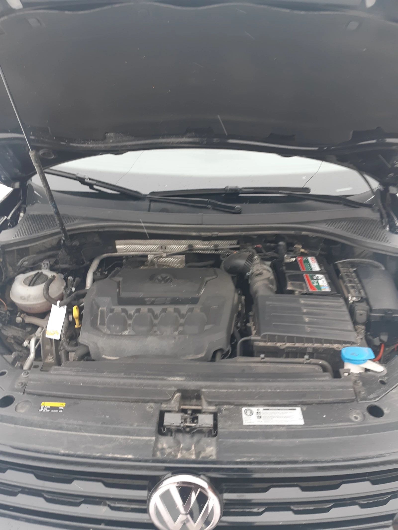 Volkswagen Tiguan, 2017г, полный привод, робот