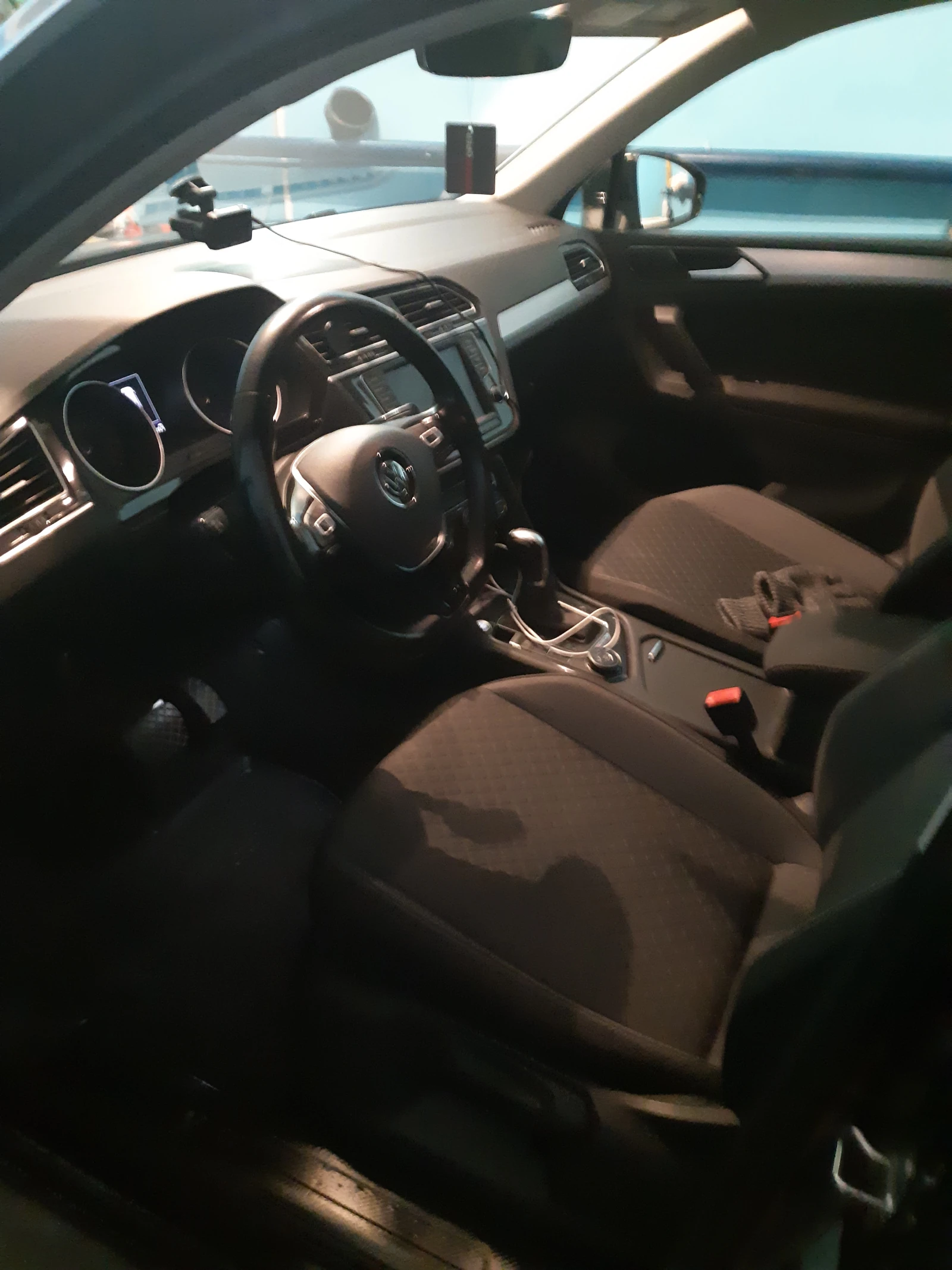 Volkswagen Tiguan, 2017г, полный привод, робот