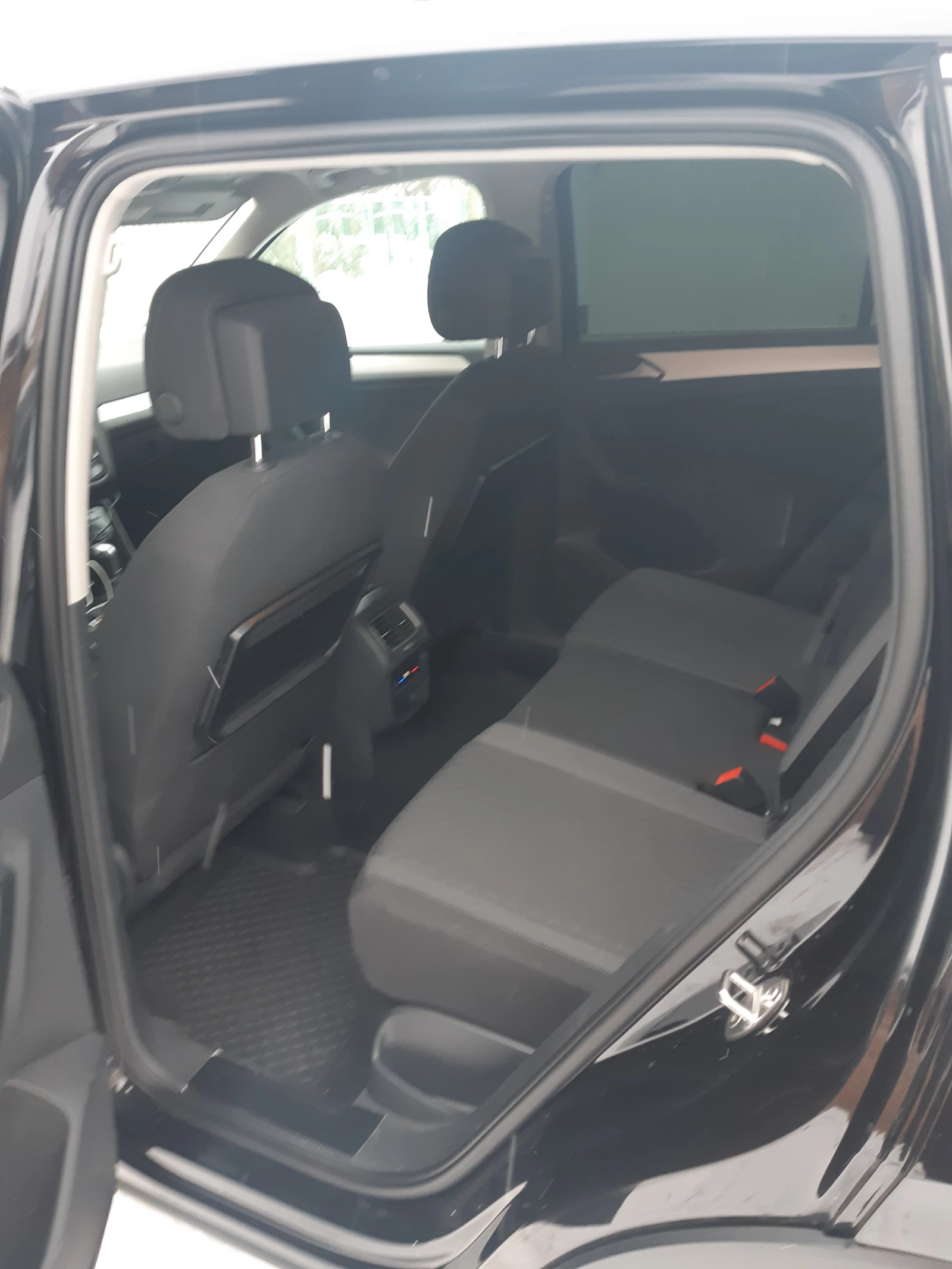 Volkswagen Tiguan, 2017г, полный привод, робот