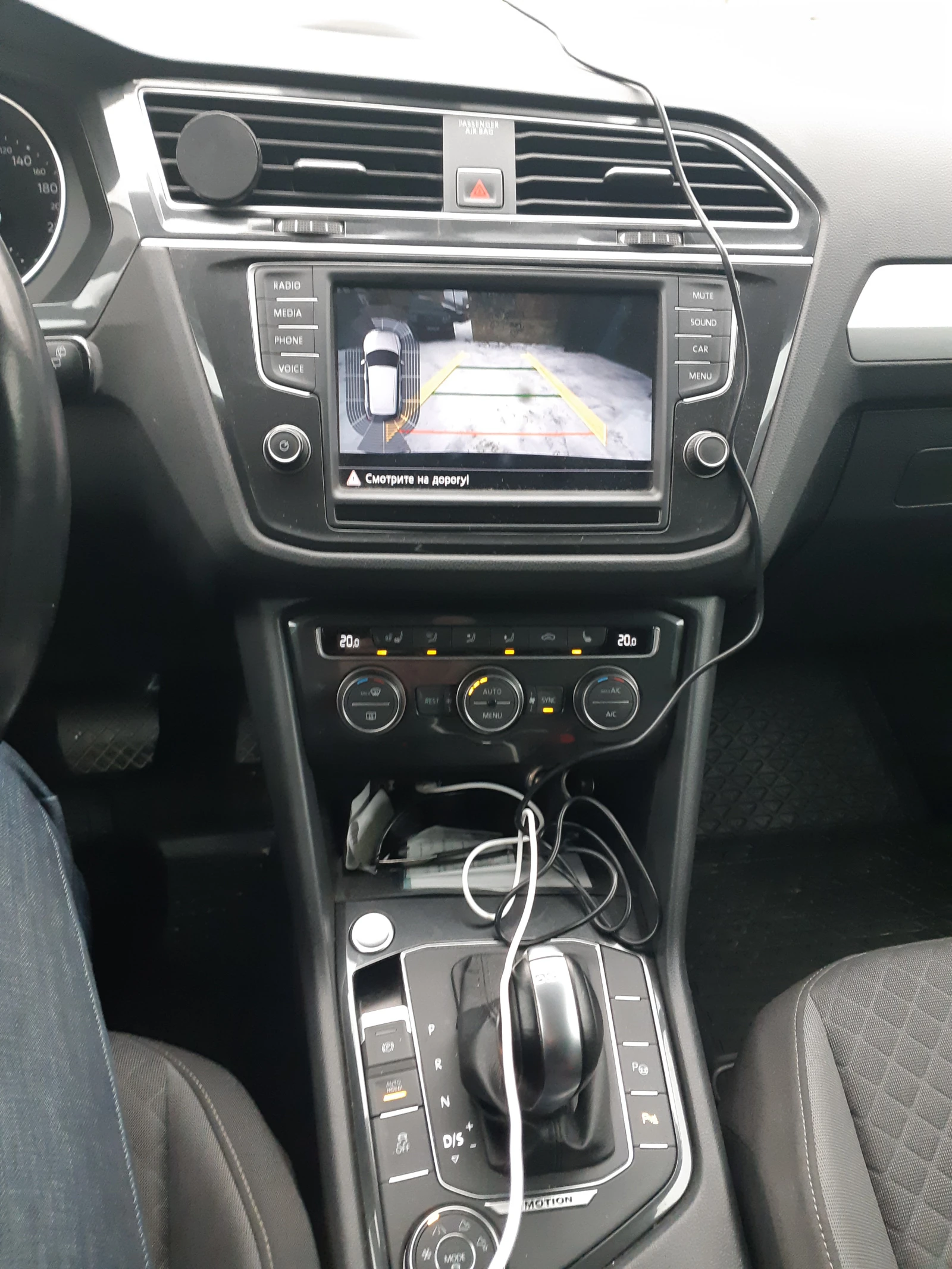 Volkswagen Tiguan, 2017г, полный привод, робот