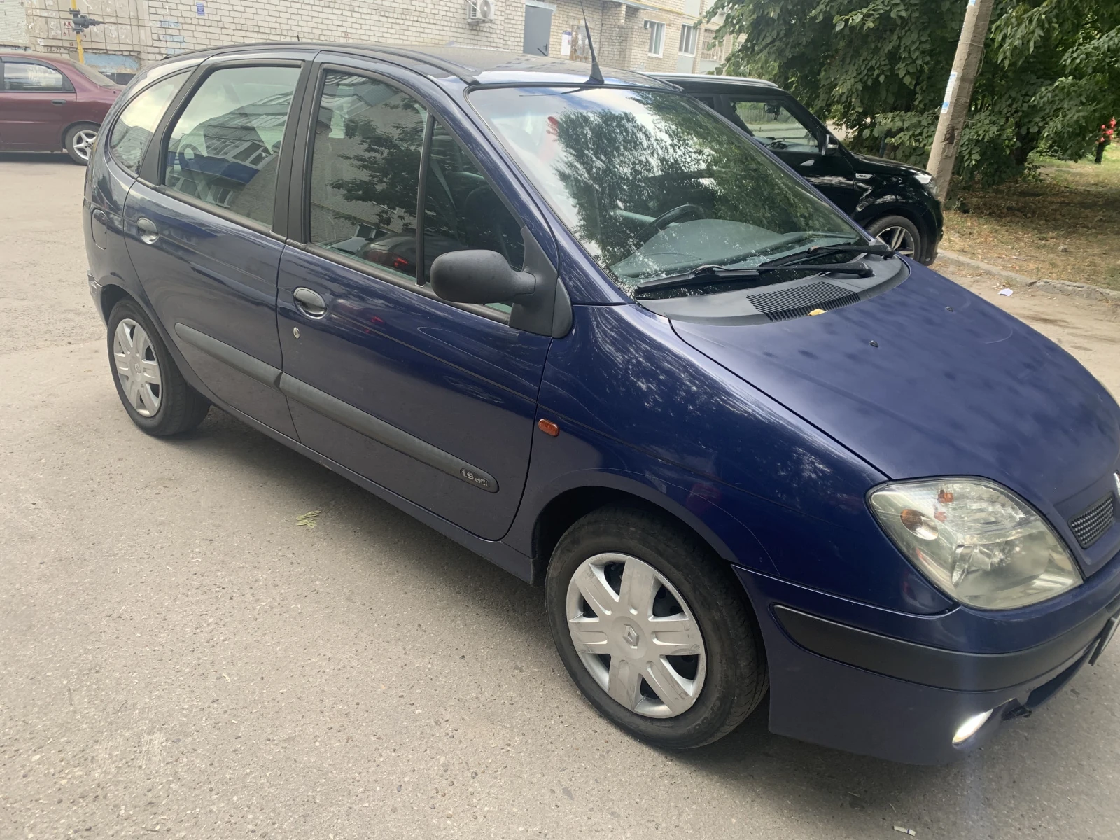Renault Scenic, 2000г, передний привод, автомат