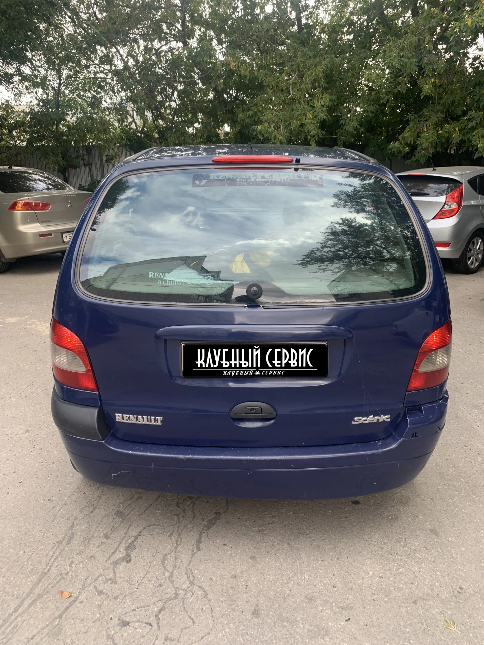 Renault Scenic, 2000г, передний привод, автомат