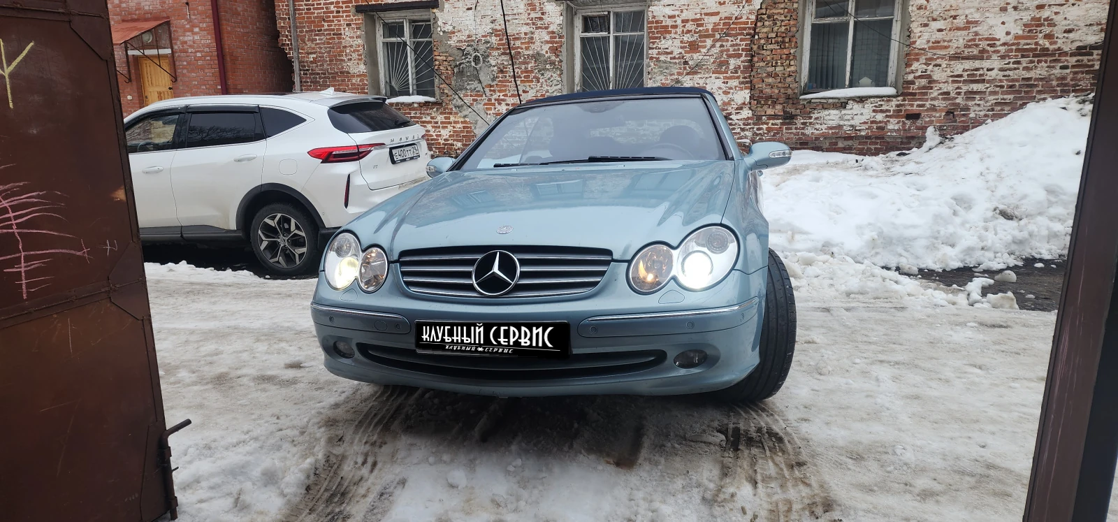 Mercedes-Benz CLK-Класс, 2004г, задний привод, автомат