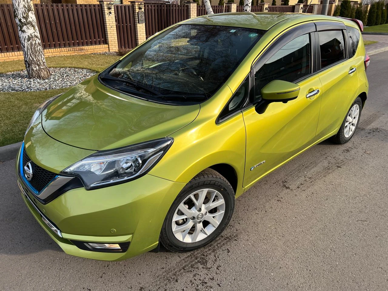 Nissan Note, 2018г, передний привод, автомат