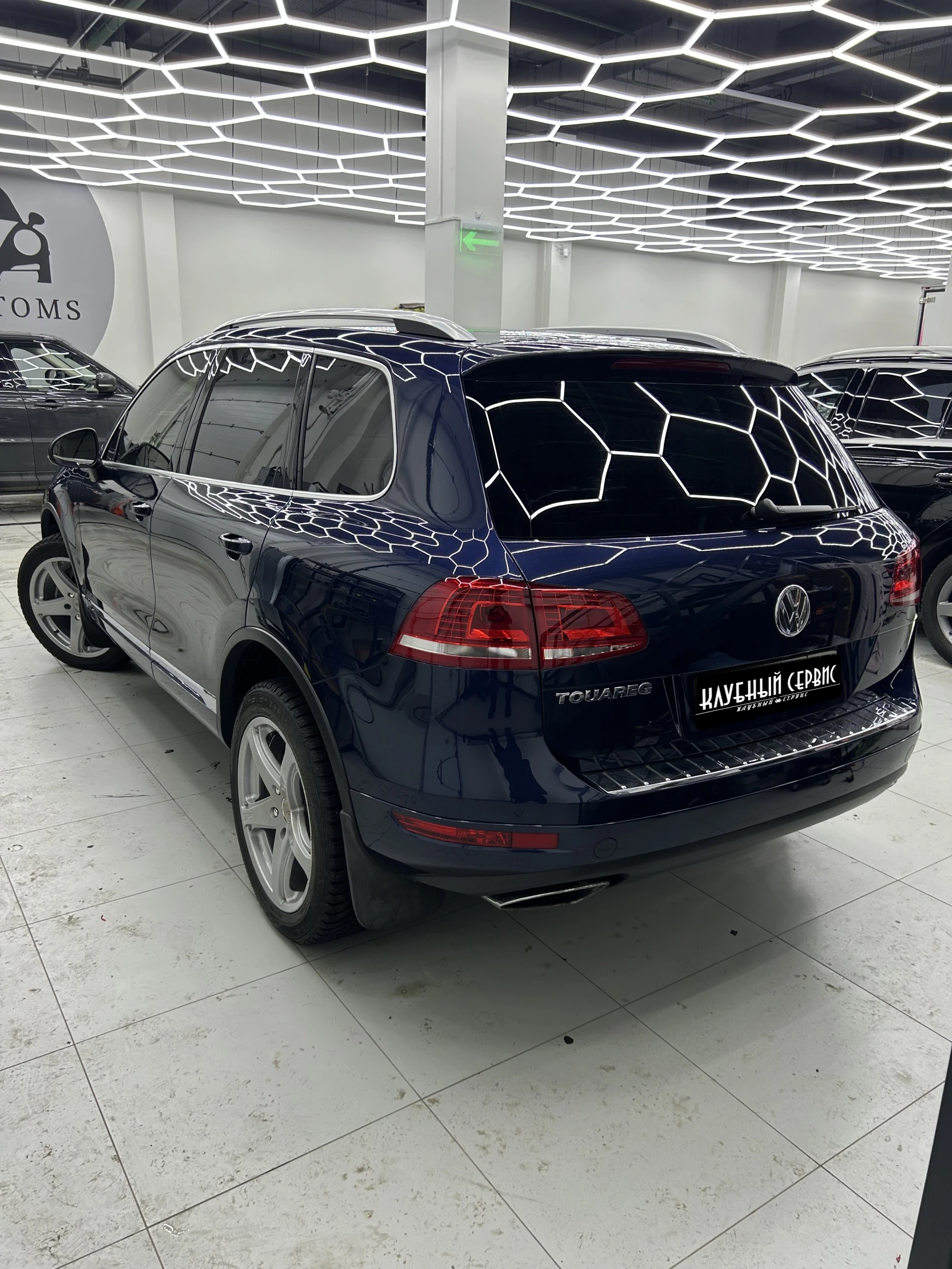 Volkswagen Touareg, 2013г, полный привод, автомат