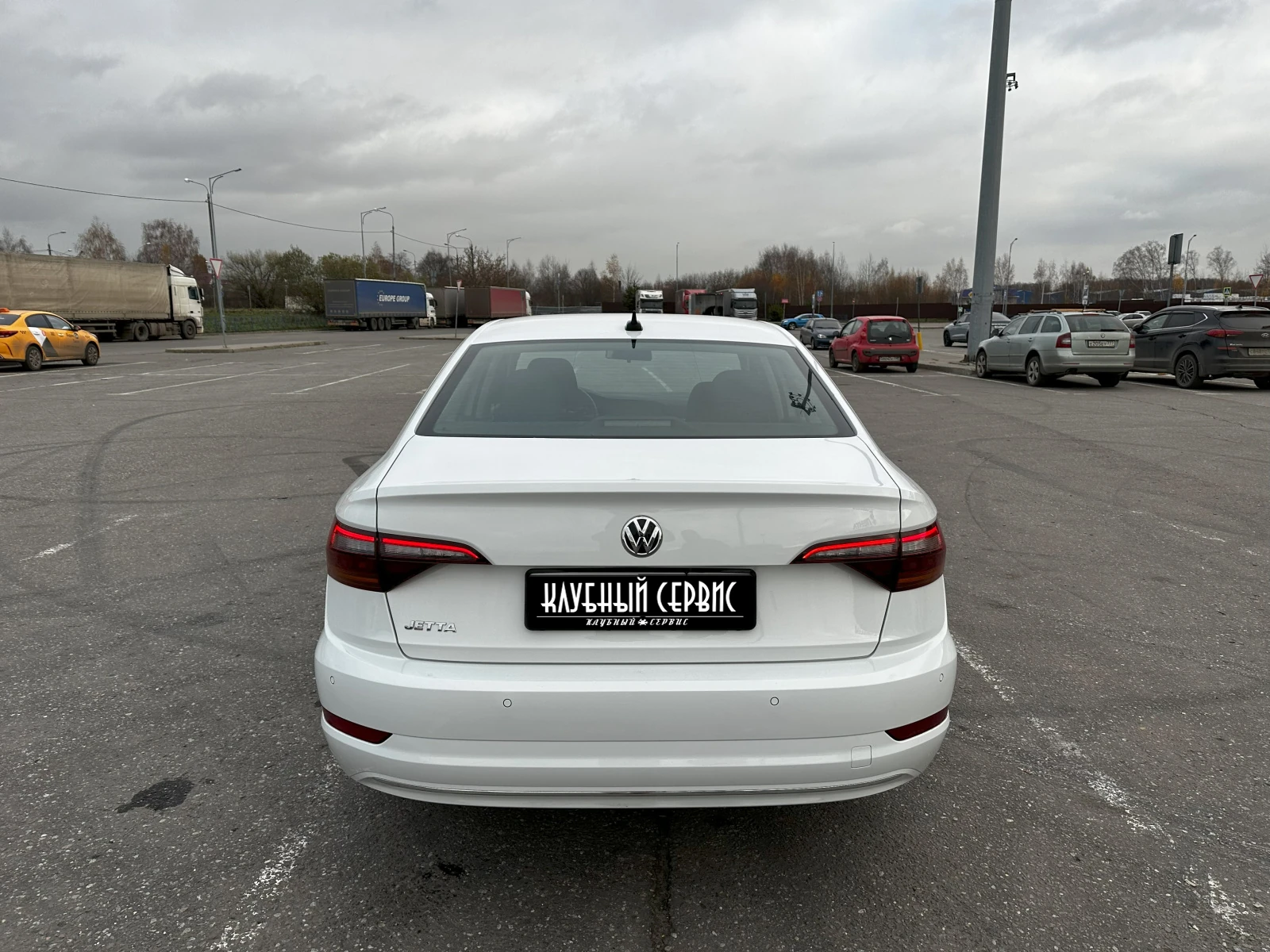 Volkswagen Jetta, 2021г, передний привод, автомат