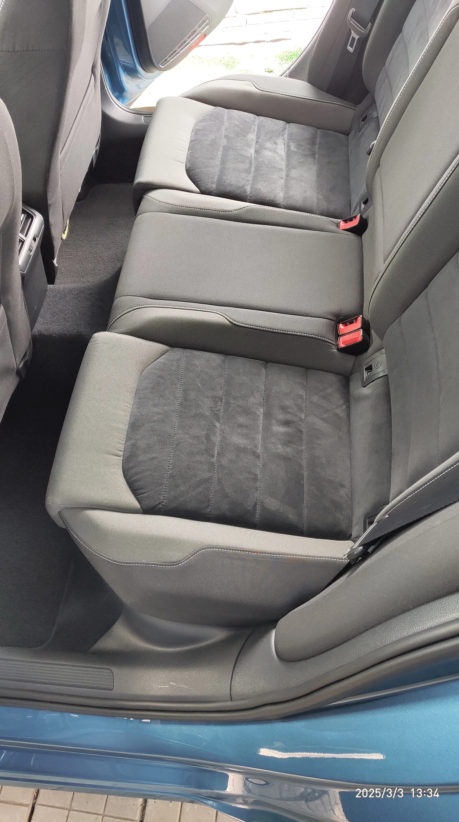 Volkswagen Golf, 2015г, передний привод, робот