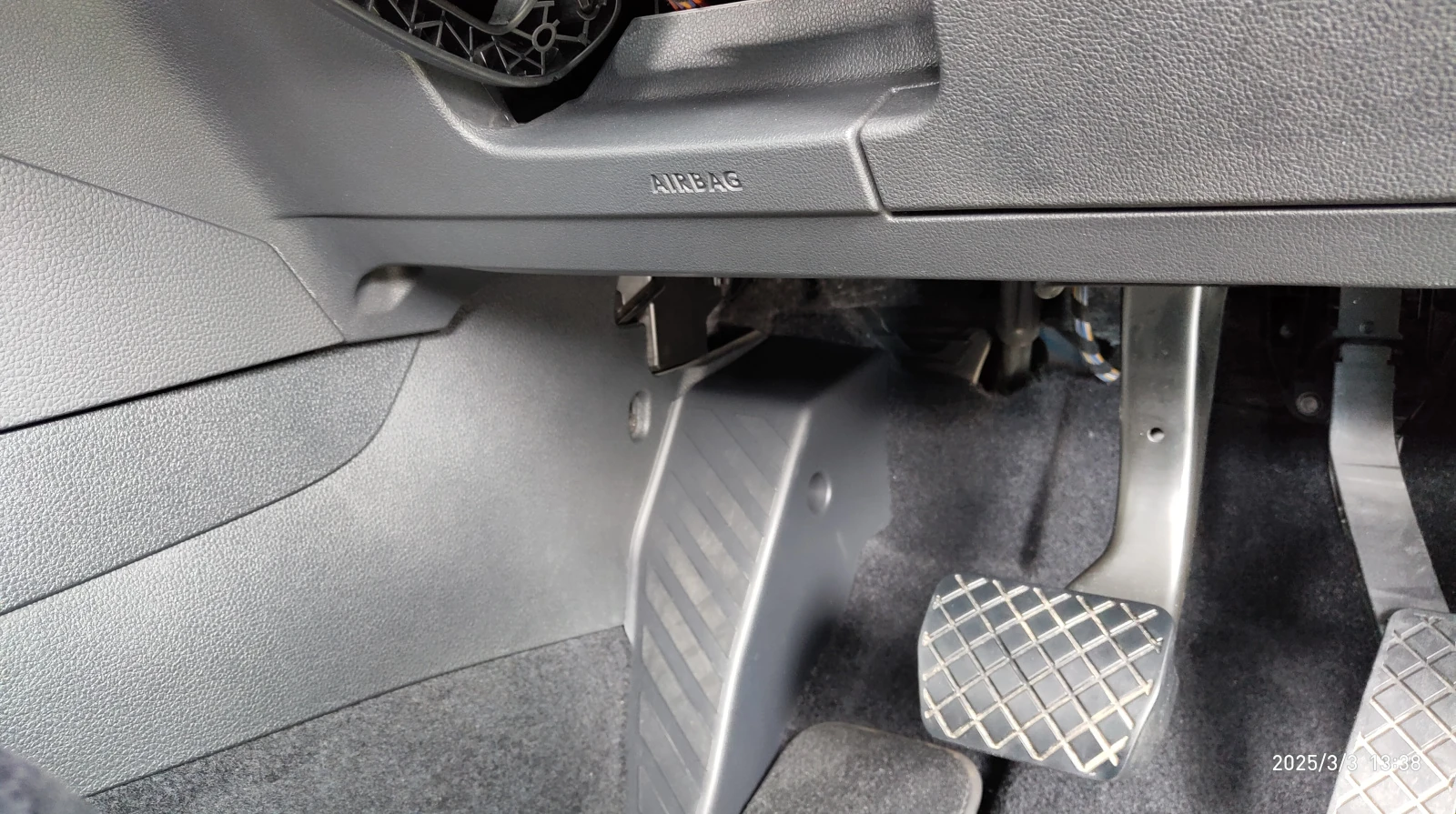 Volkswagen Golf, 2015г, передний привод, робот