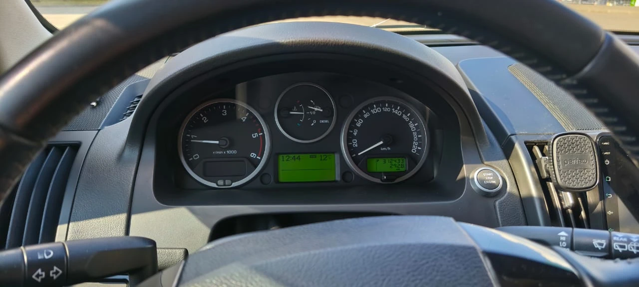 Land Rover Freelander, 2012г, полный привод, автомат