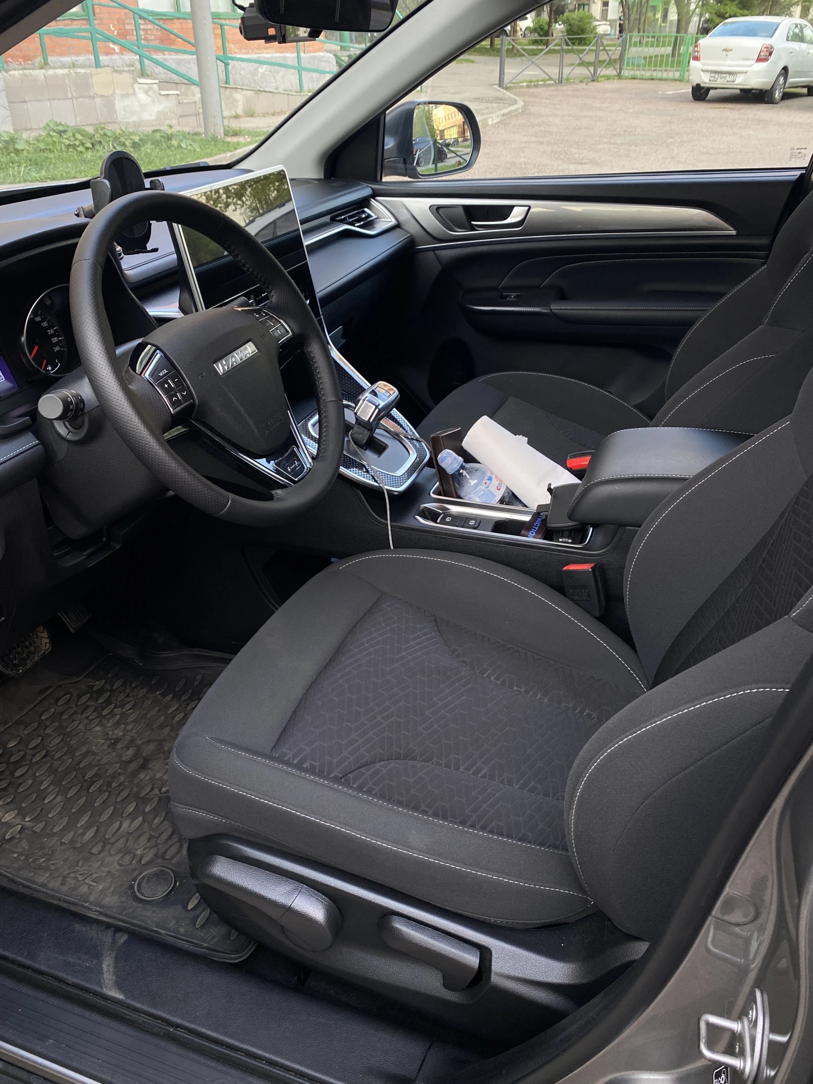 Haval M6, 2023г, передний привод, робот