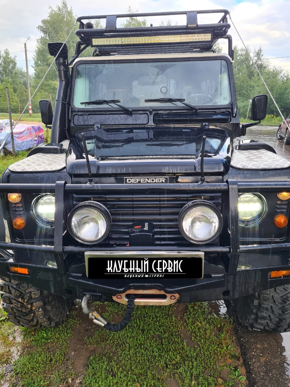 Land Rover Defender, 2006г, полный привод, механика