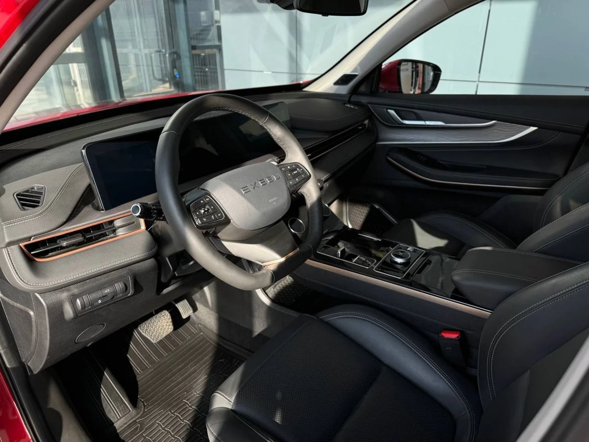 EXEED , 2023г., полный привод, робот