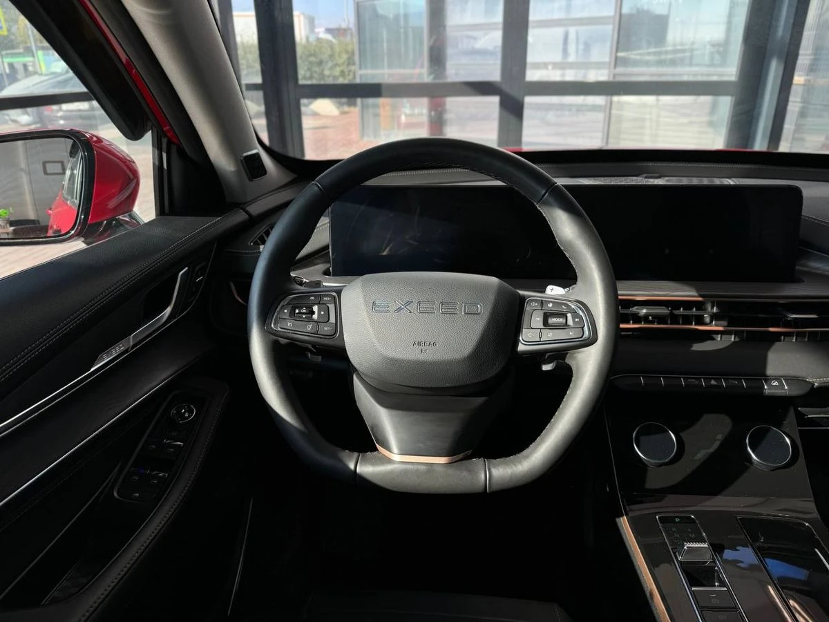 EXEED , 2023г., полный привод, робот