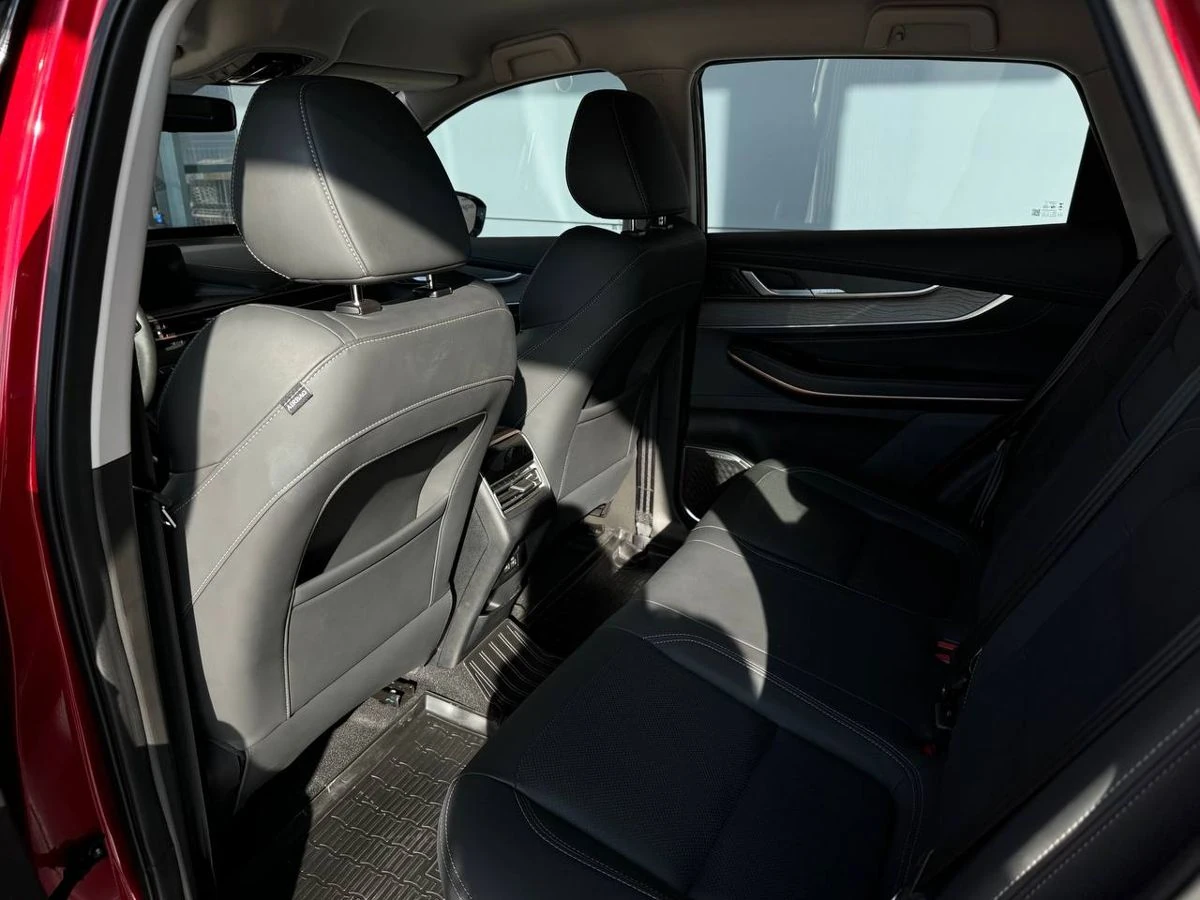 EXEED , 2023г., полный привод, робот