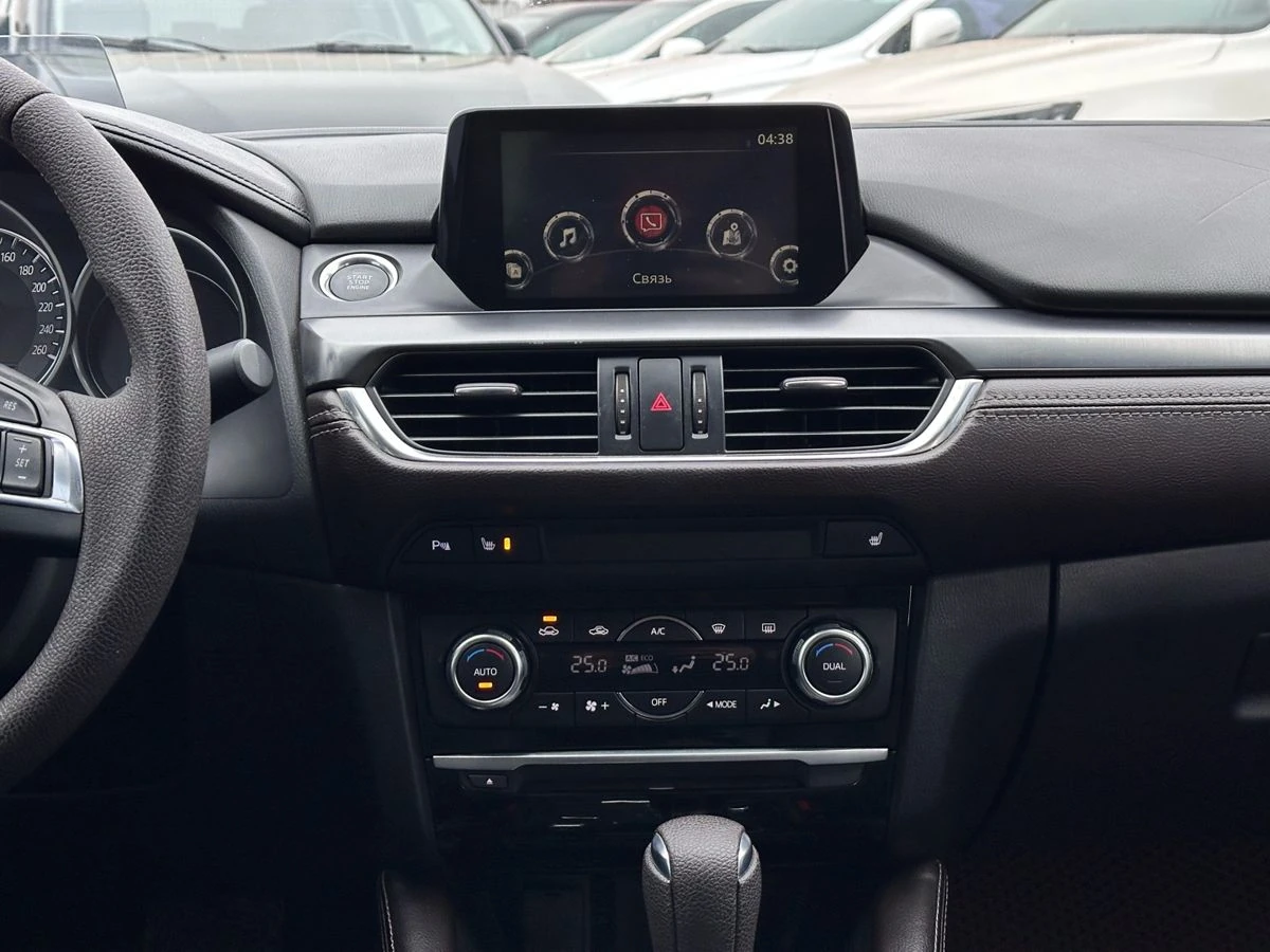Mazda 6, 2016г, передний привод, автомат