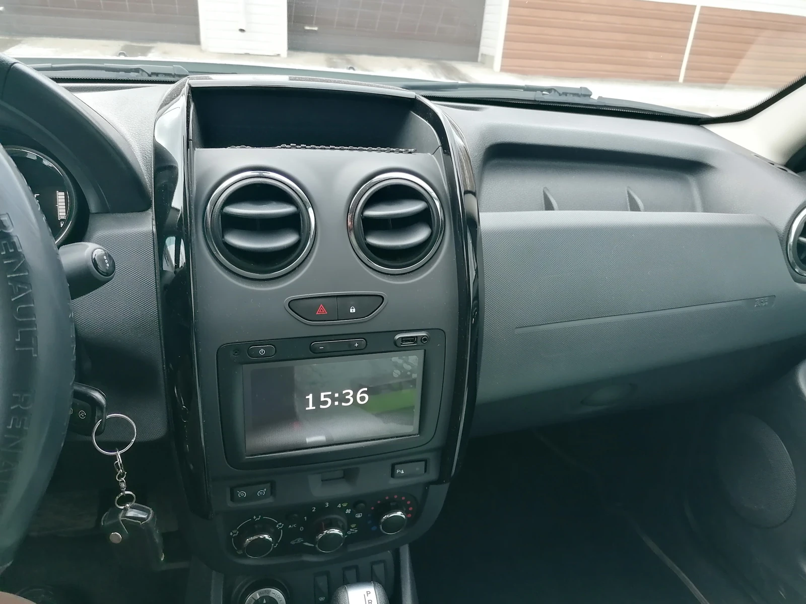 Renault Duster, 2019г, полный привод, автомат