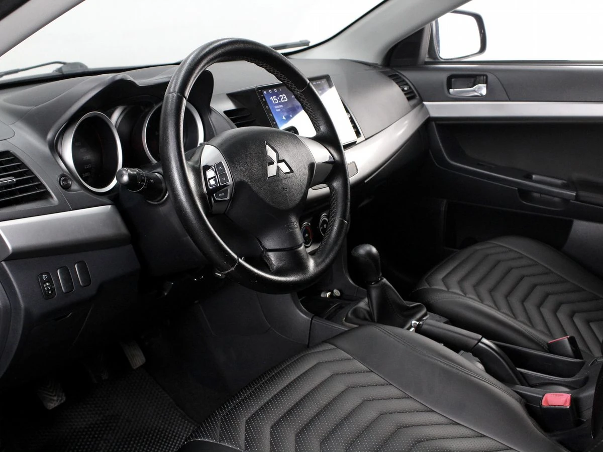 Mitsubishi Lancer, 2007г, передний привод, механика