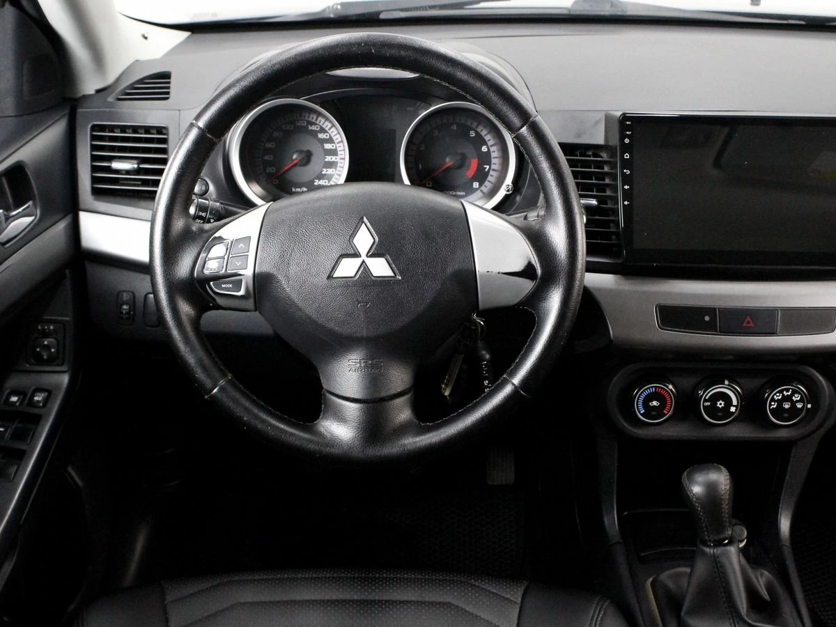 Mitsubishi Lancer, 2007г, передний привод, механика