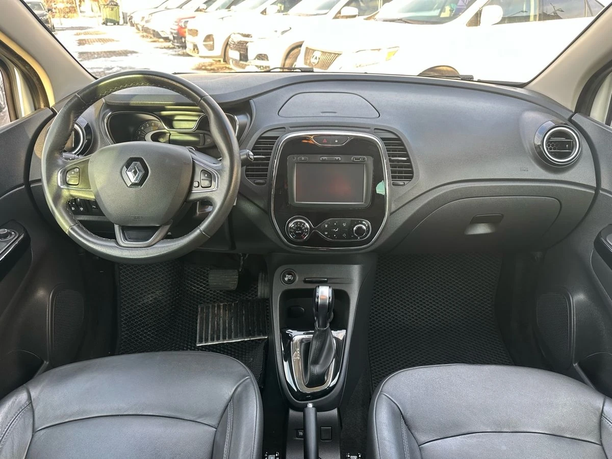 Renault Kaptur, 2016г, полный привод, автомат