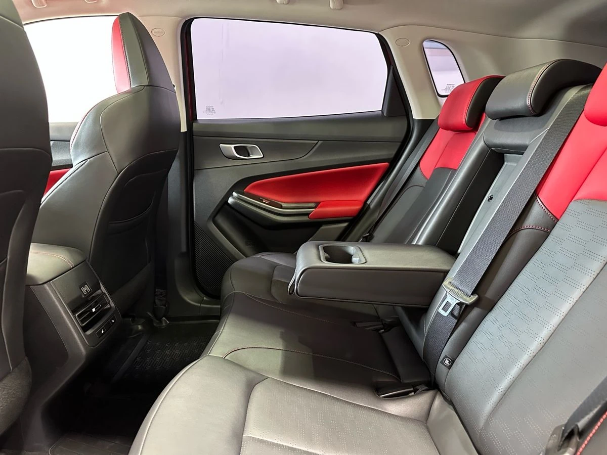 Changan , 2023г., передний привод, робот