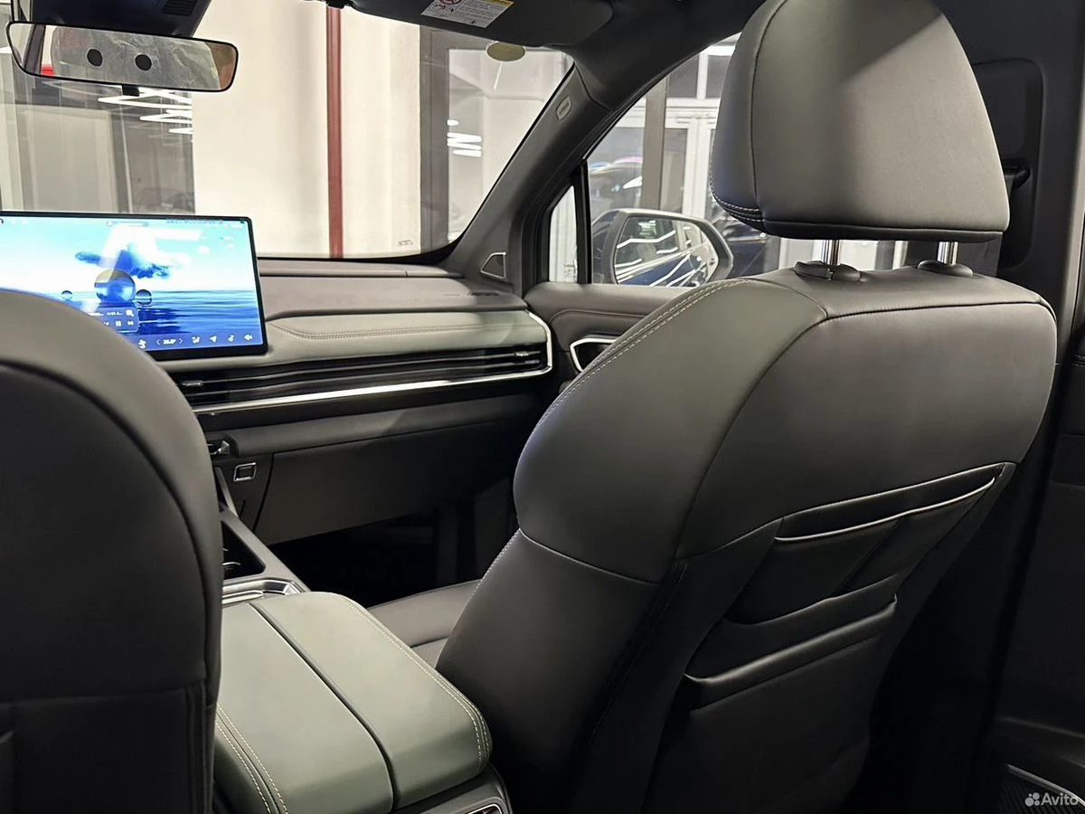 Geely Okavango, 2023г, передний привод, робот