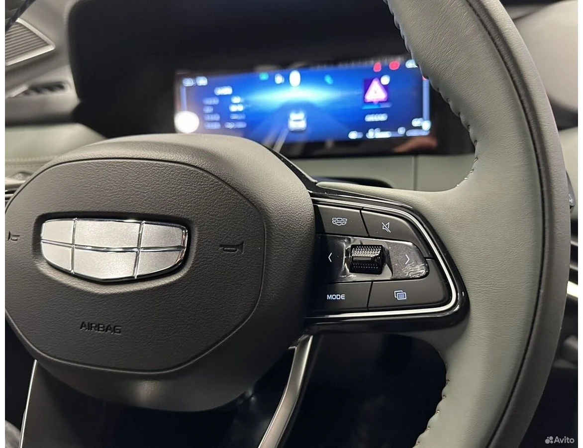 Geely Okavango, 2023г, передний привод, робот