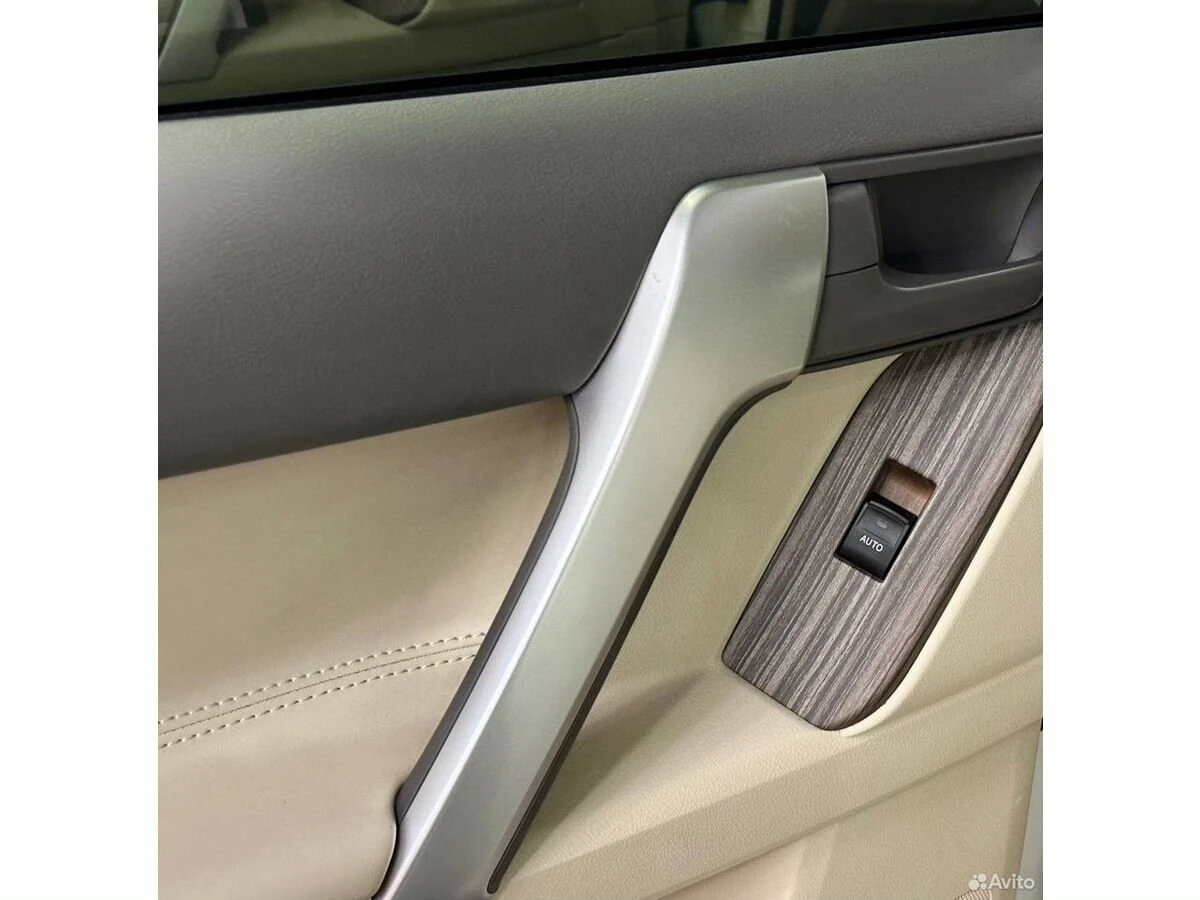 Toyota Land Cruiser Prado, 2021г, полный привод, автомат