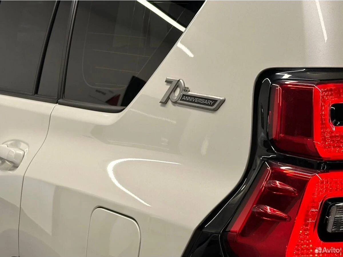 Toyota Land Cruiser Prado, 2021г, полный привод, автомат