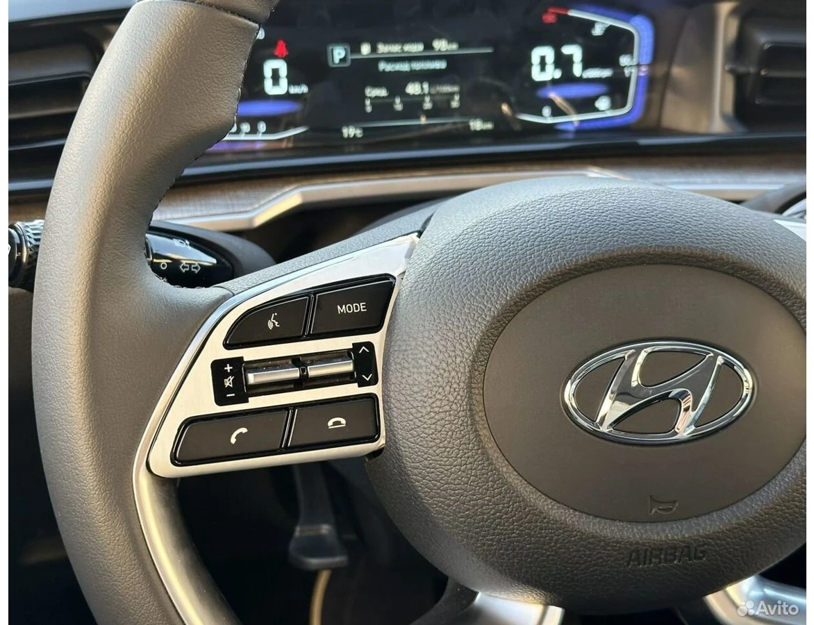 Hyundai Custin, 2024г, передний привод, автомат